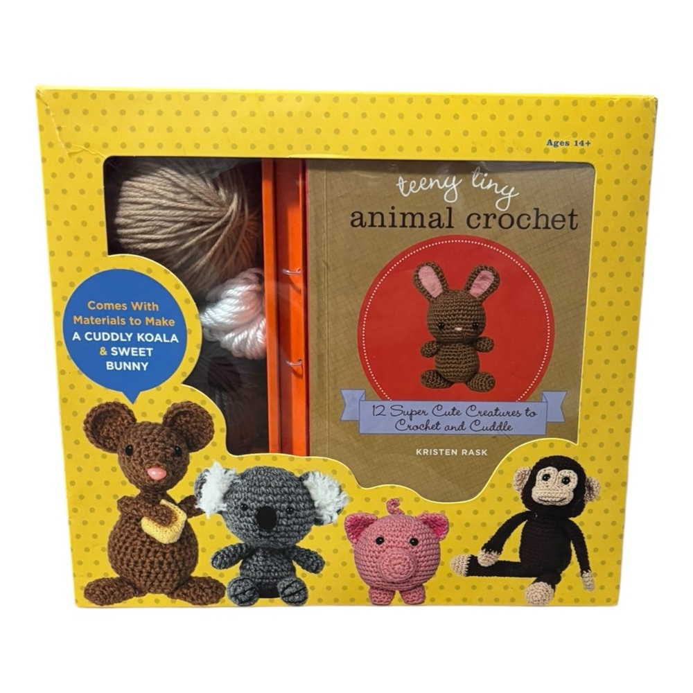 Teeny Tiny Animal Crochet Kit 12‎ Creatures Patterns Make Koala Bunny Craft NOB